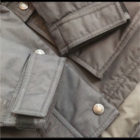 North Face Reign On Down Parka - Picture 5 of 8